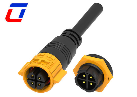 4PIN 10A Mannelijke stopcontact Vrouwelijke stekker Waterdichte stroomkabelconnector met drukvergrendeling